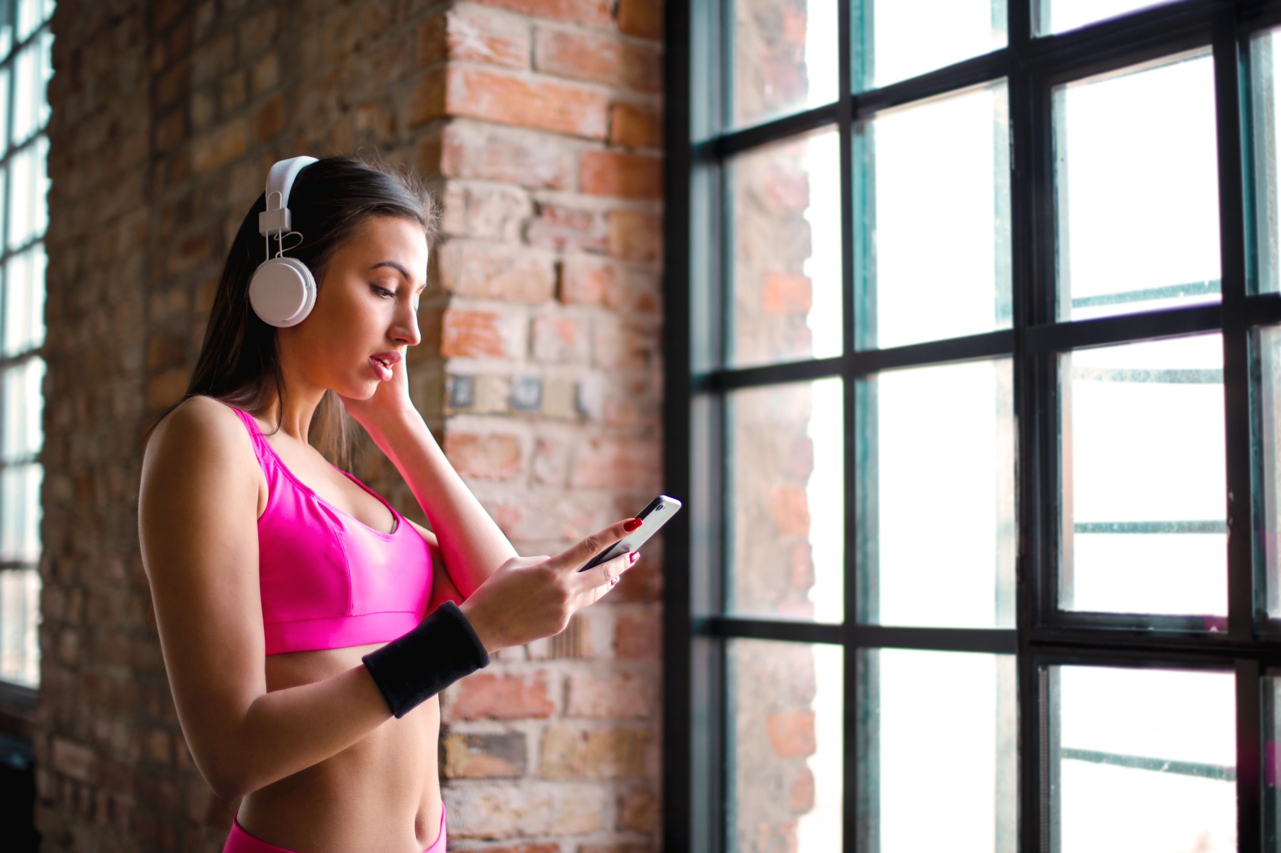 |Free online fitness tools to get you through quarantine and burn off excess energy! Read on for some free online fitness resources for staying healthy.